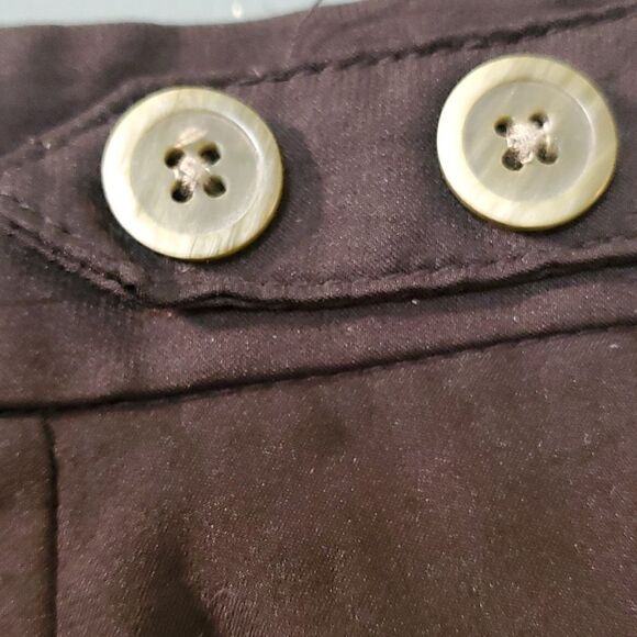 Kimchi Blue black pants, size 2. Very cute, pleats in front. With pockets. Cuffs - Picture 6 of 10